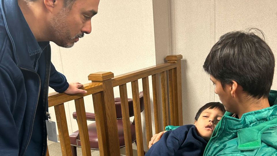 Detained 5-year-old immigrant is depressed and lethargic, Texas congressman says in demanding boy’s release<br><br>