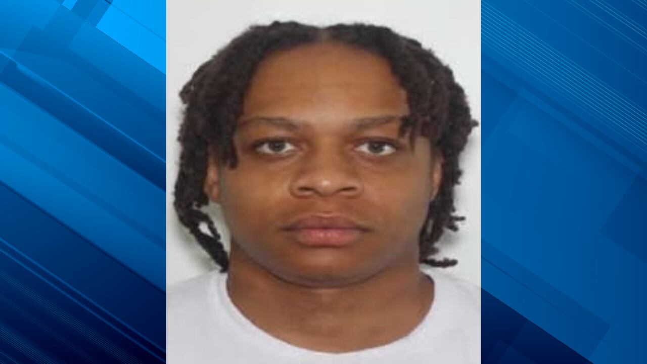 Man accused in deadly Marlboro County apartment shooting turns himself ...