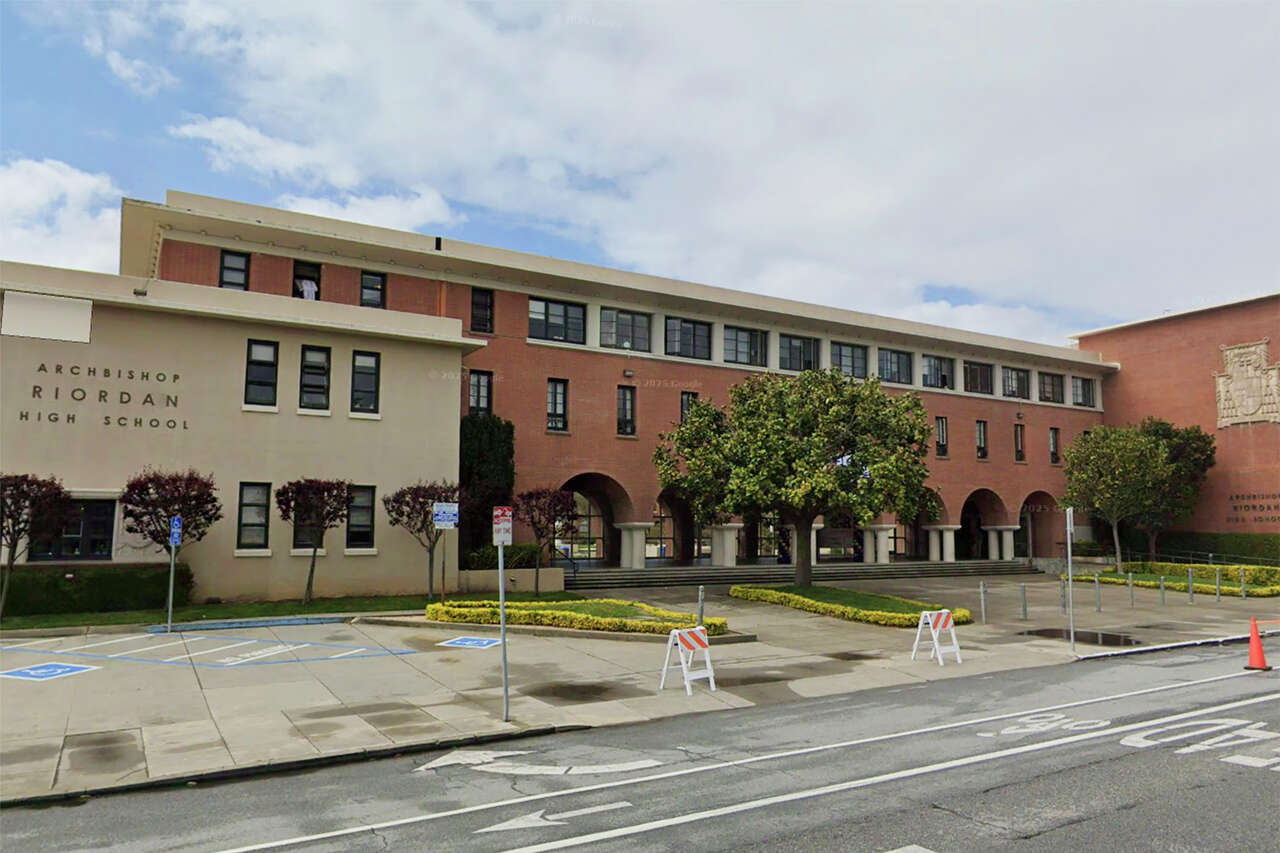Officials confirm tuberculosis outbreak at San Francisco private school
