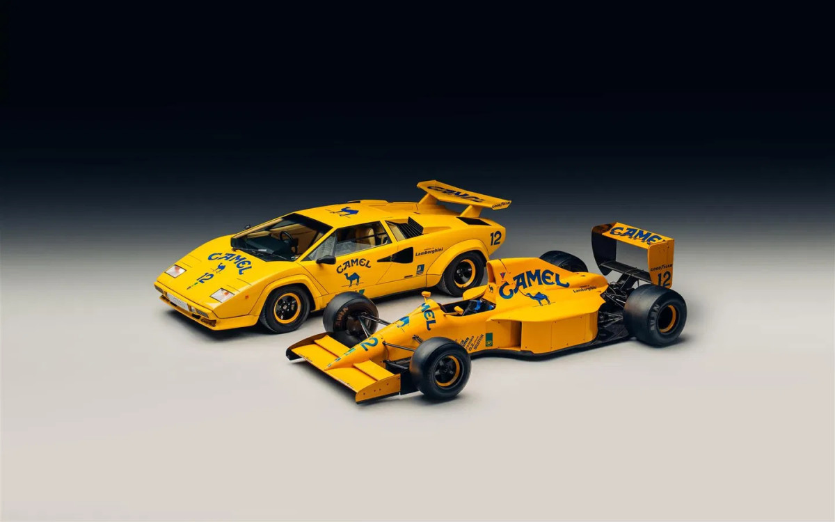 This Lamborghini Countach comes with a matching Lotus F1 car