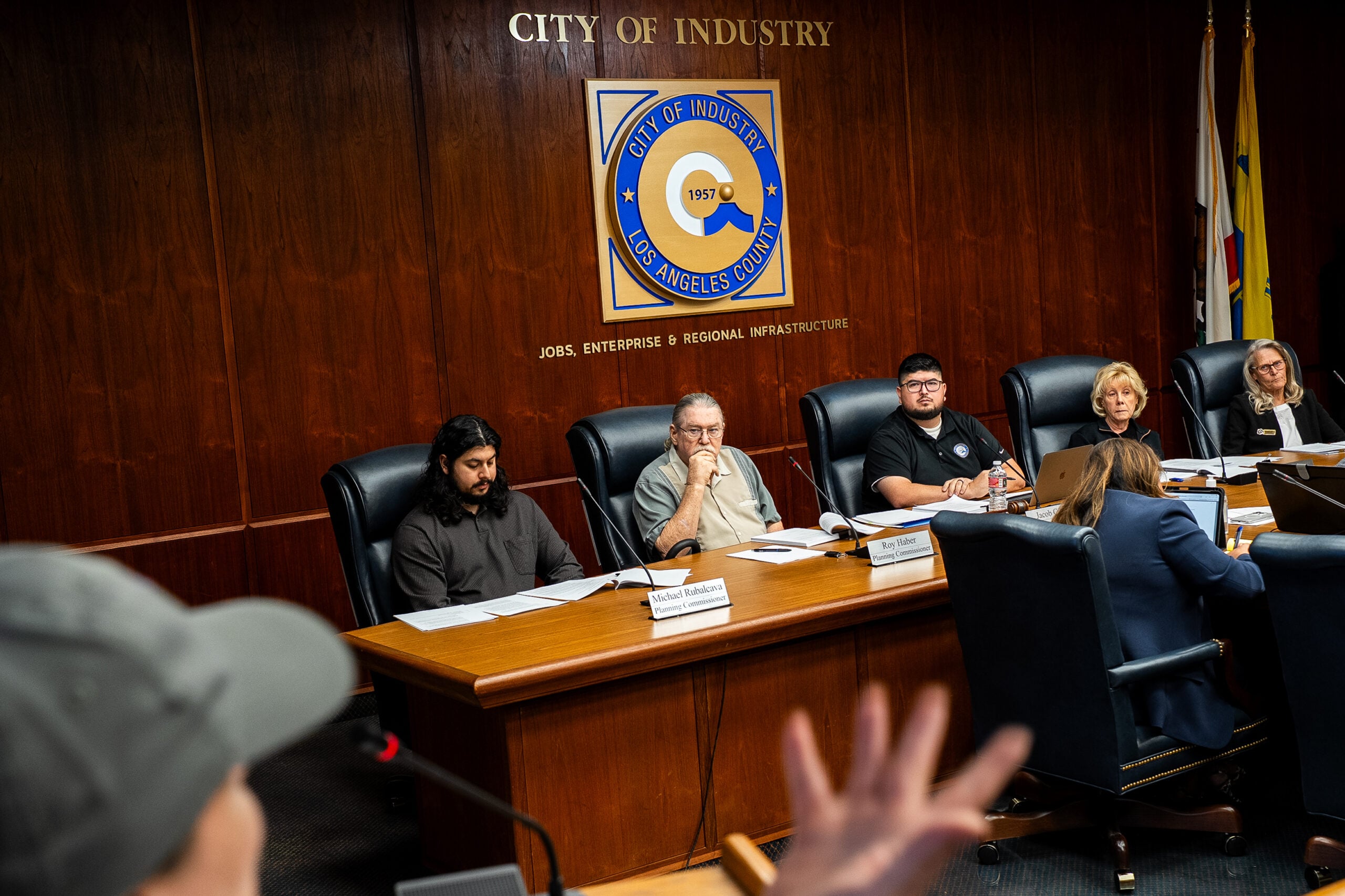 LA residents protest new battery storage facility, fearing fire risk ...