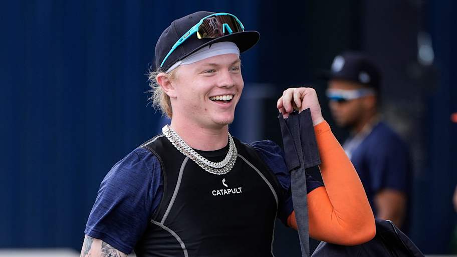 Tigers insider offers surprising prediction on top prospect Max Clark ...
