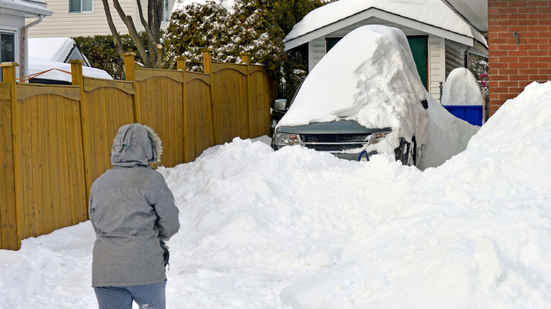 No shovel, no problem: Here