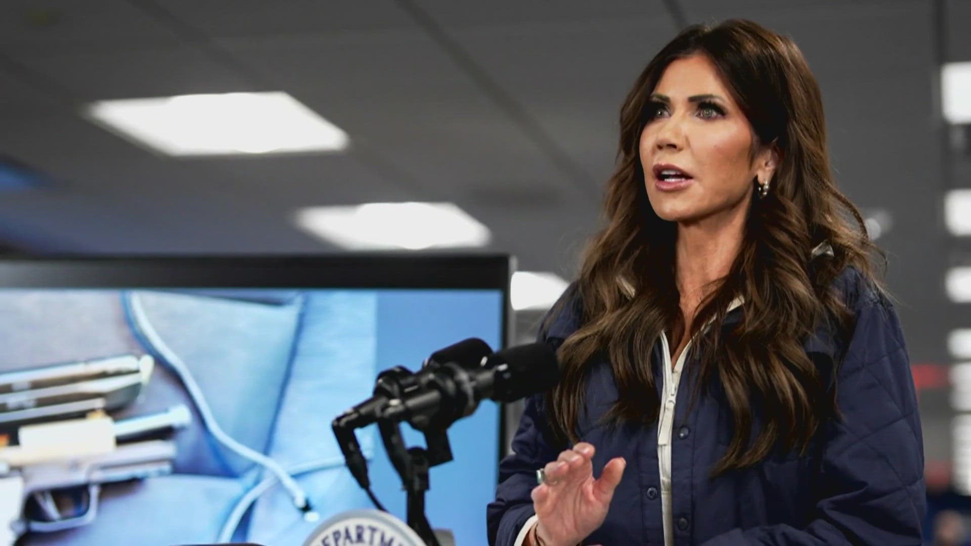 DHS Secretary Kristi Noem faces fresh criticism after deadly shooting ...