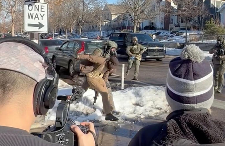 New footage reveals Alex Pretti clashed with federal agents a week ...