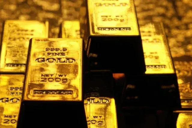 El oro bate un nuevo récord al superar los 5.400 dólares la onza