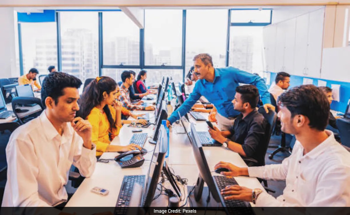 Techie jobs at risk: Economic Survey flags threat to India's IT sector ...