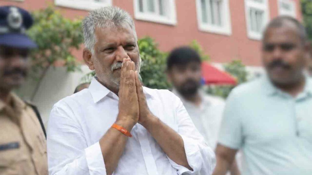 Chevireddy Bhaskar Reddy | చెవిరెడ్డి భాస్కర్ రెడ్డికి ఊరట.. ఏపీ ...