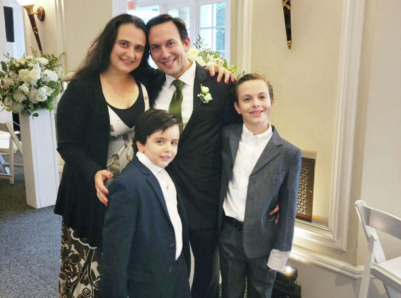 West Hartford doctor, who died of cardiac arrest at 47, 