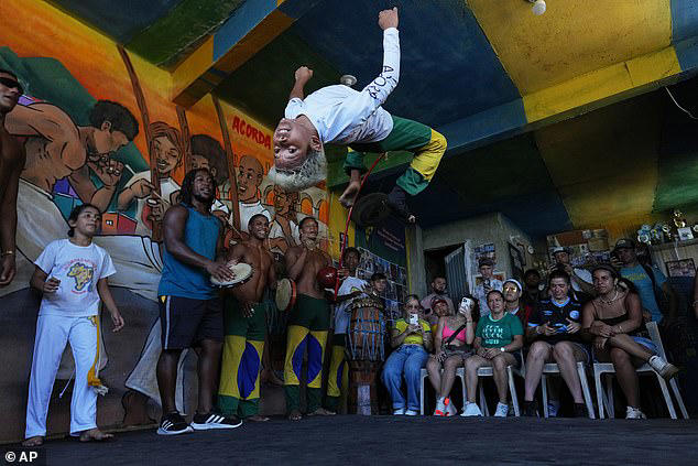 Rio favelas hot new destination with record visitor numbers - but ...