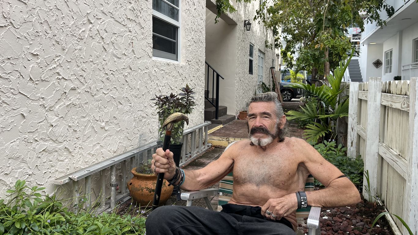 Miami Beach running legend fights foreclosure as supporters raise money