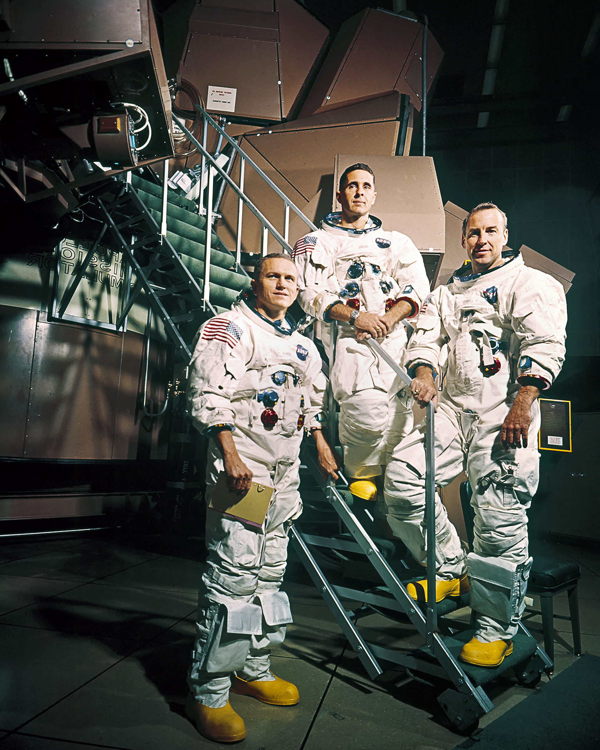 After 54 years, astronauts are going back to the moon