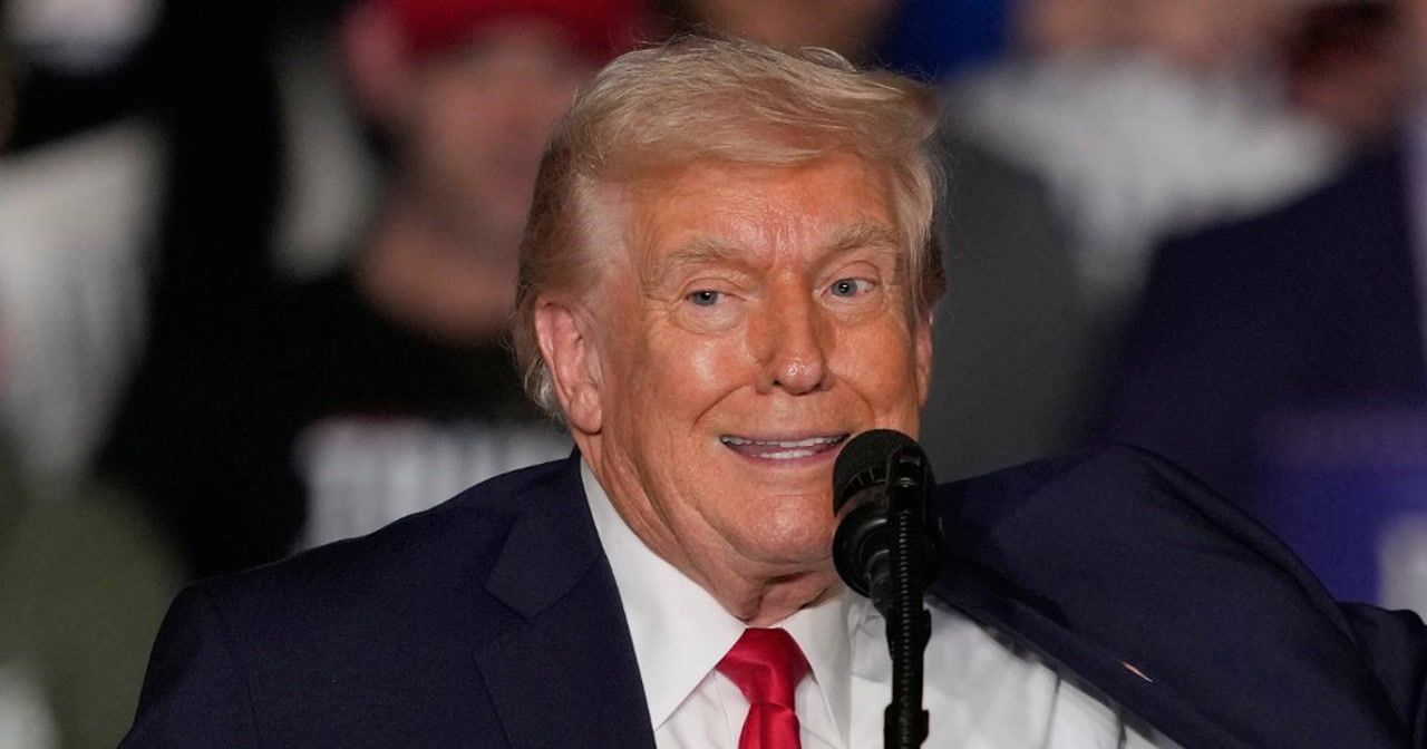 Trump story of crying woman draws backlash