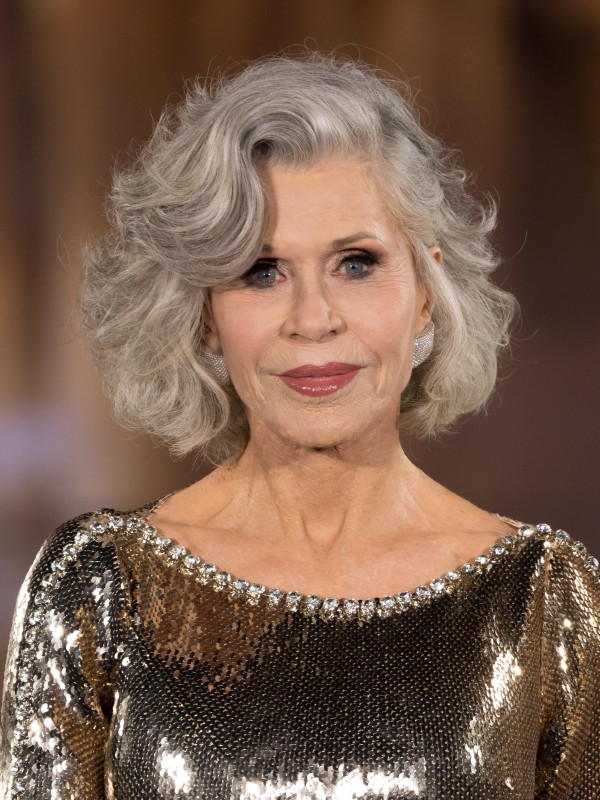 7 best medium-length hairstyles for women over 70, according to ...