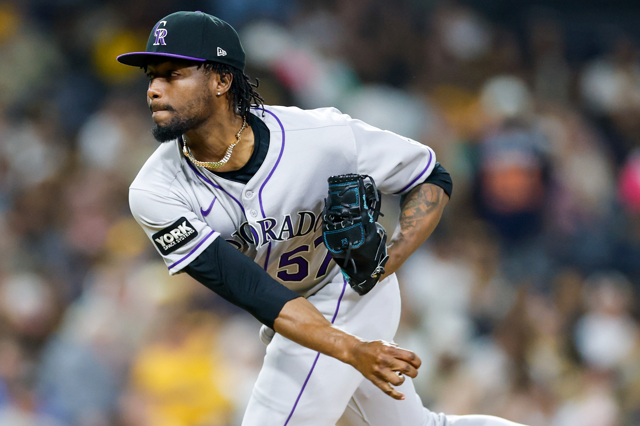 Yankees add intriguing bullpen option in trade with Rockies