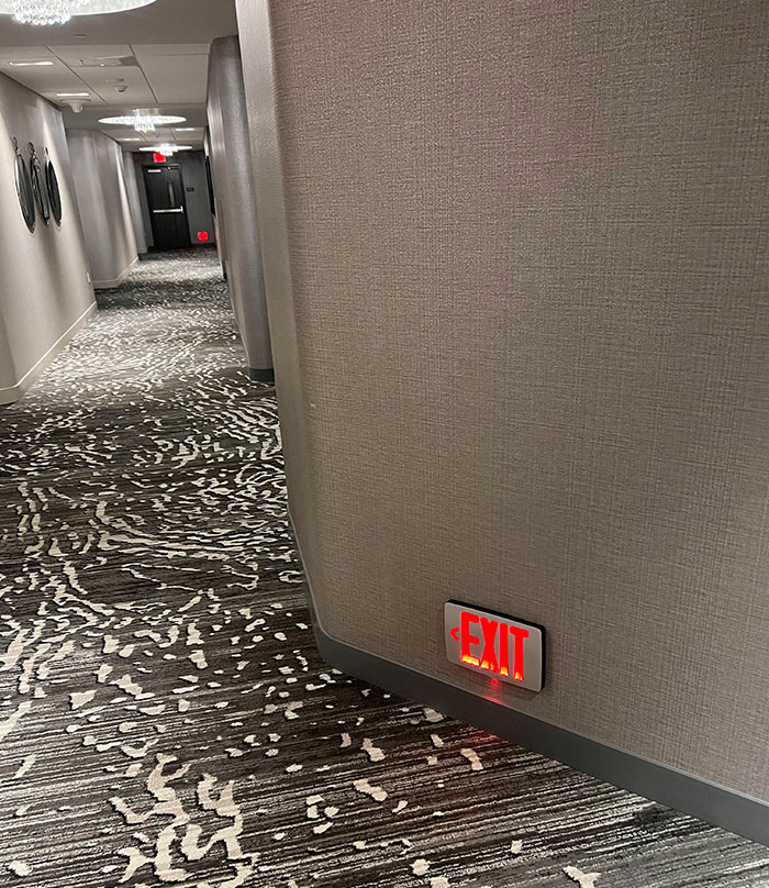 49 Times People Spotted Such Creative Solutions At Their Hotels, They Just Had To Share