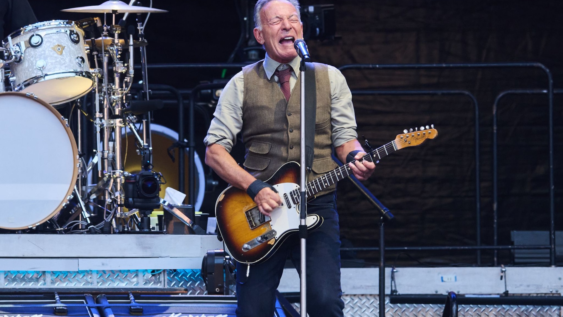 Bruce Springsteen rechnet in Song mit Trumps Abschiebepolitik ab ...