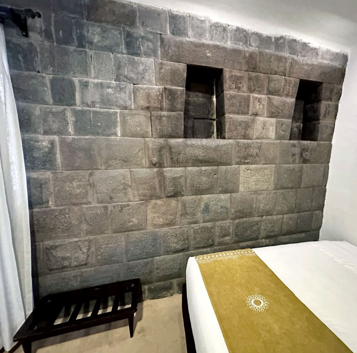 49 Times People Spotted Such Creative Solutions At Their Hotels, They Just Had To Share