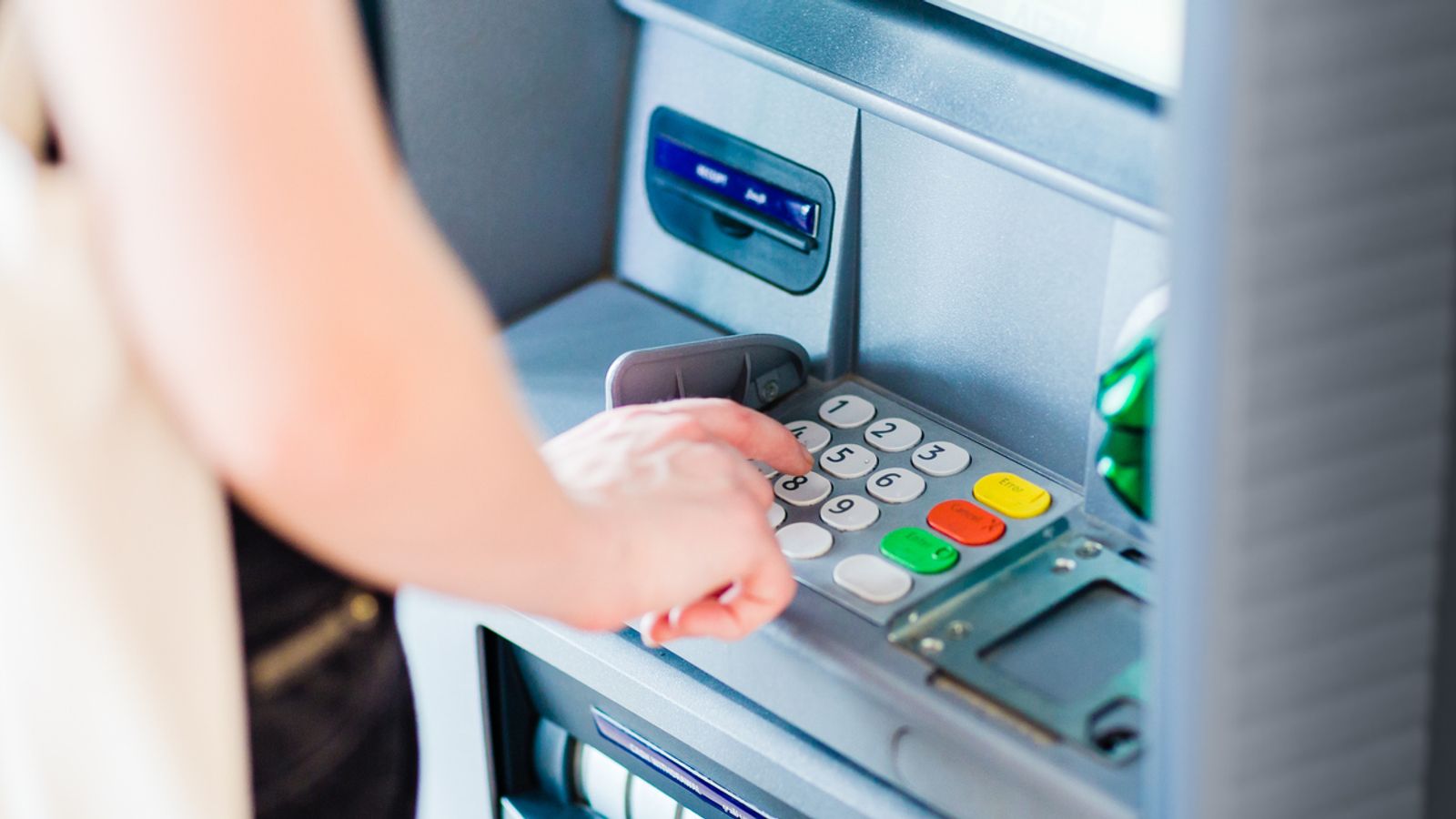 Major bank loses 20,000 customers to rivals in just three months in ...