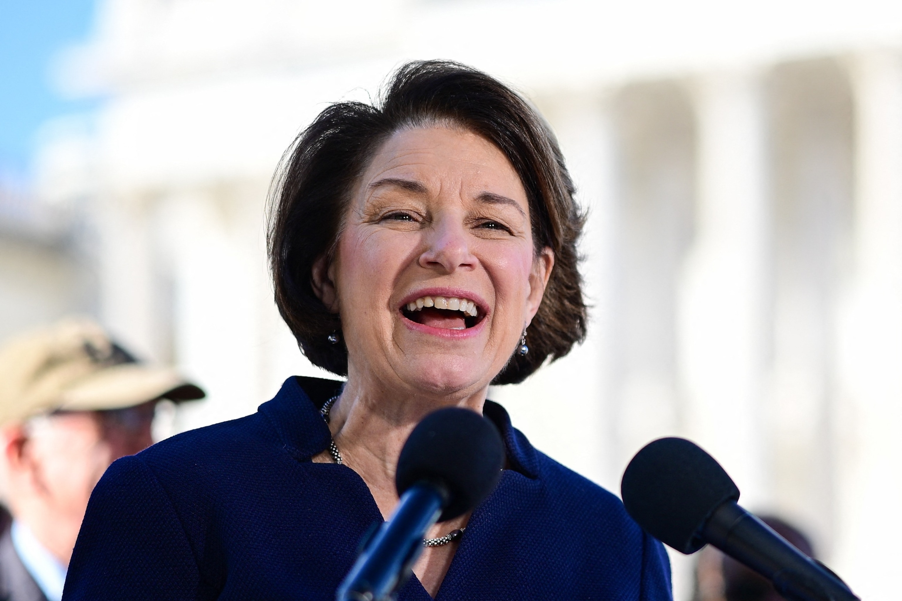 Sen. Amy Klobuchar announces run for Minnesota governor amid immigration turmoil<br>