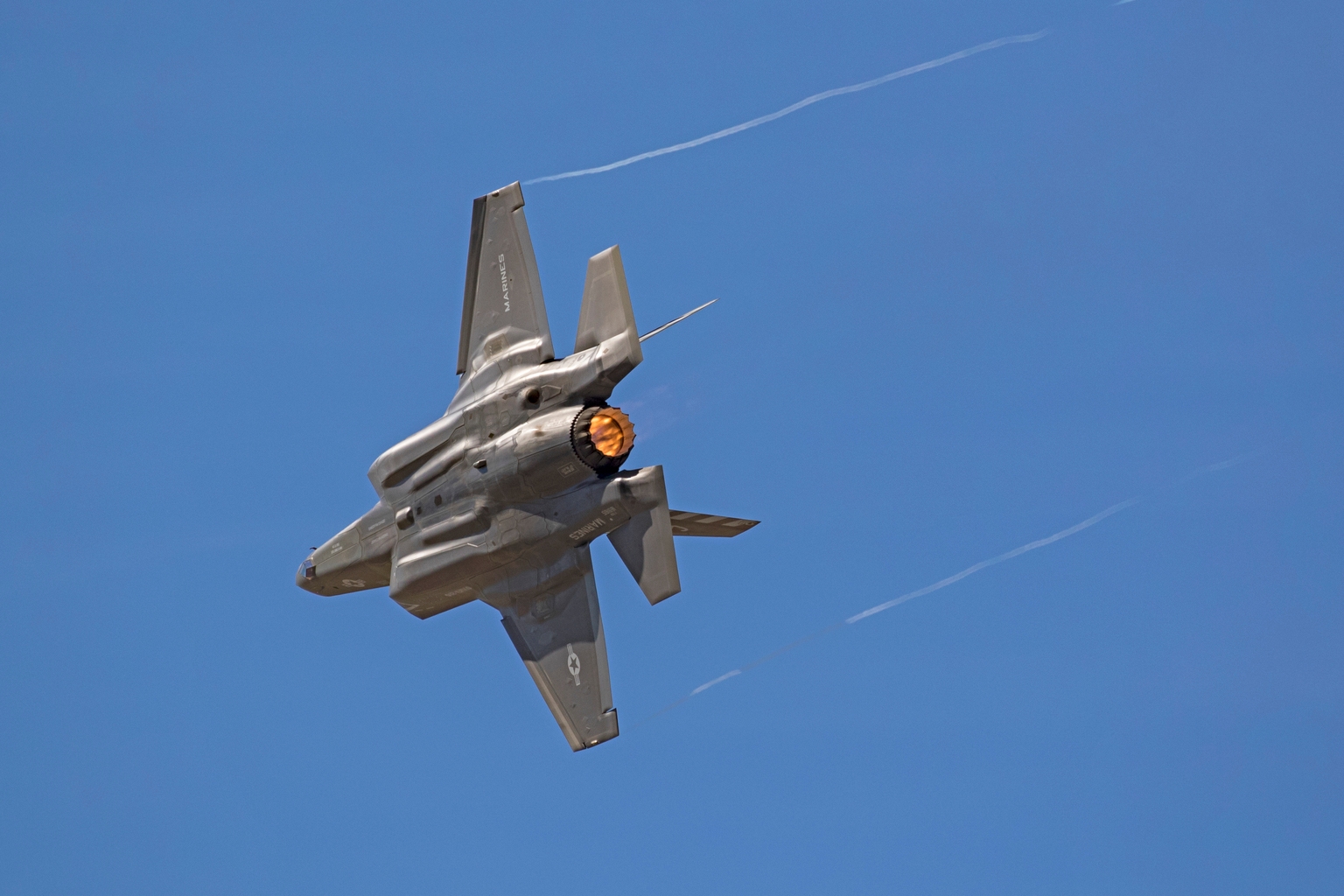 Lockheed Martin beats estimates as backlog reaches $194B