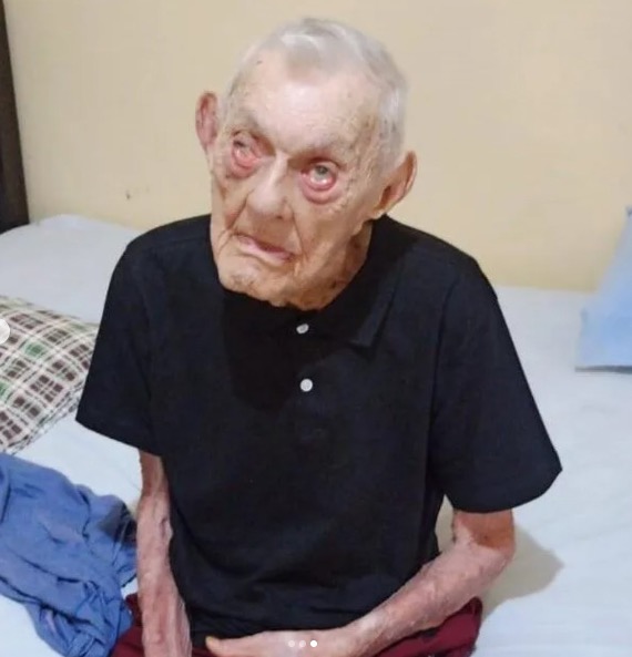 World’s oldest man aged 113 reveals his ‘secret’ to living long life