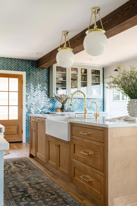 15 glorious wood kitchen cabinet ideas