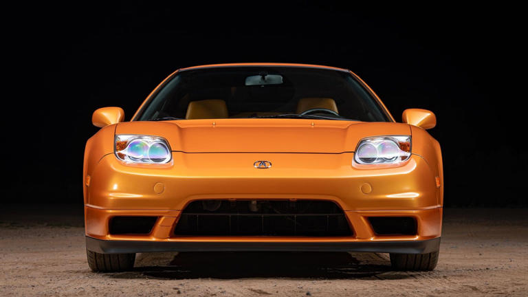 See this 2004 Acura NSX-T with manual transmission