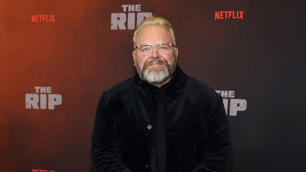 El director de ‘The Rip’, Joe Carnahan, acusado de agresión sexual en una demanda presentada por su expareja