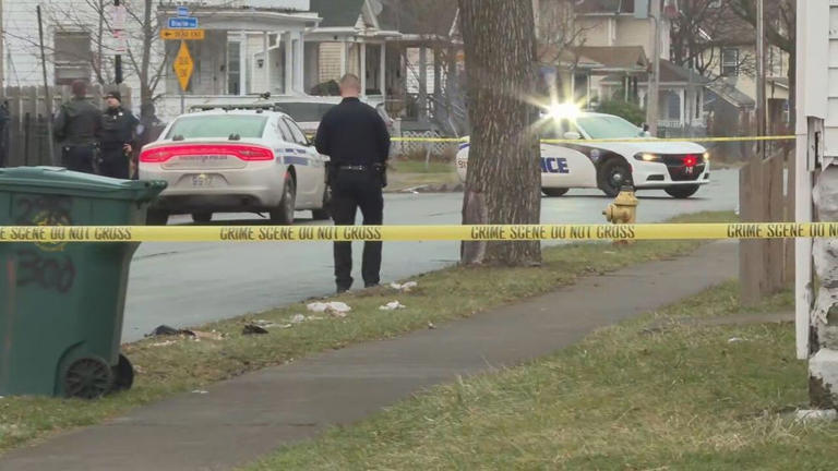 17-year-old girl charged with attempted murder for shooting that ...
