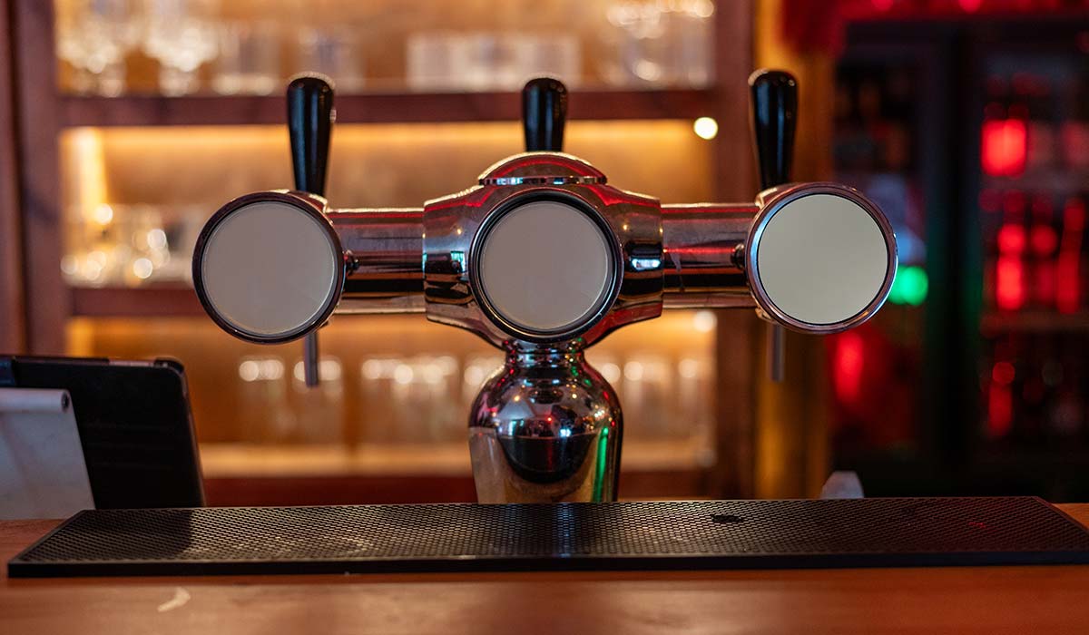End of an era as popular pub pulls final pint after 70 years