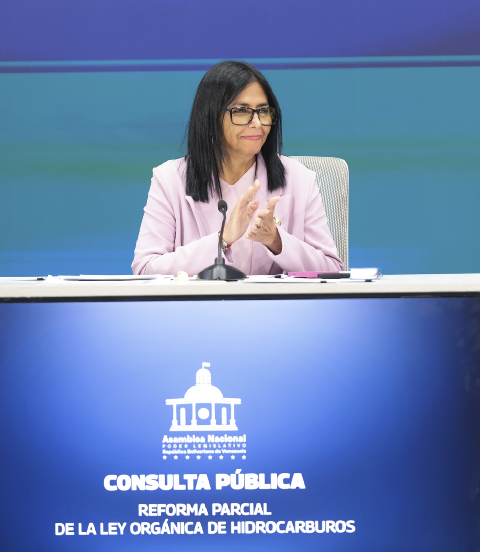 Parlamento venezolano discute la reforma de ley de hidrocarburos para ...