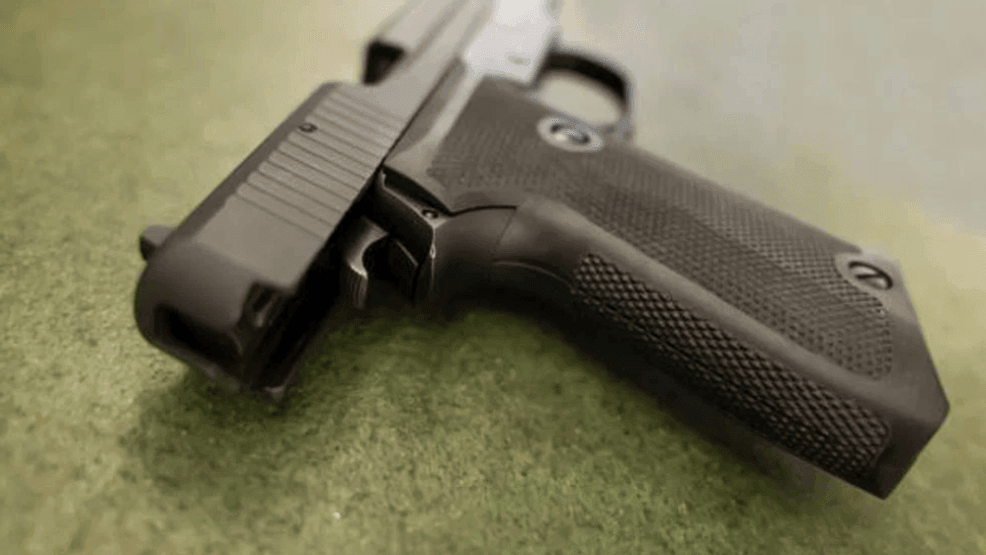 Unloaded gun found on student at Harlan High School<br><br>