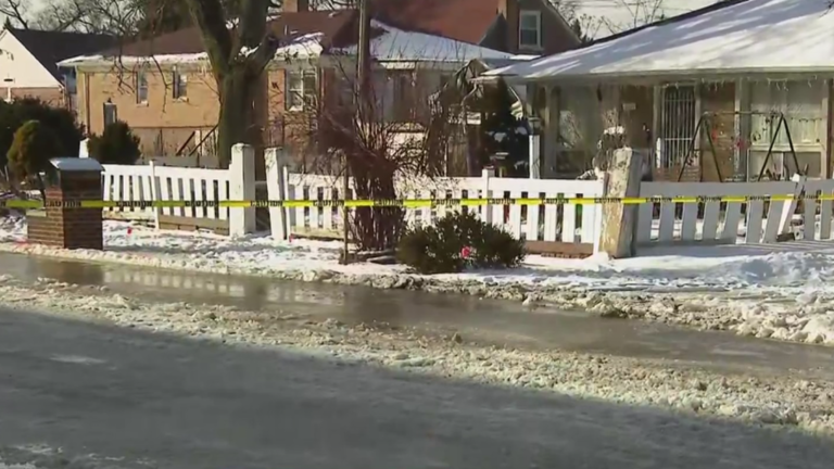 Dixmoor water main break repaired hours after flooding roads, closing ...