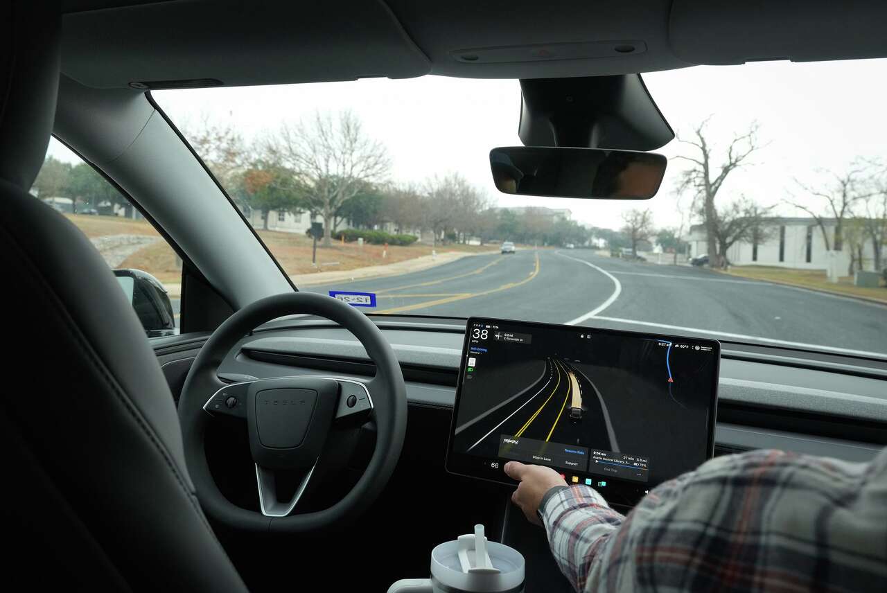 Self-driving cars still rely on humans - but how often remains unclear