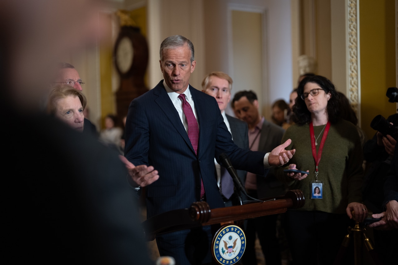 Trump, Democrats say deal reached to avert shutdown