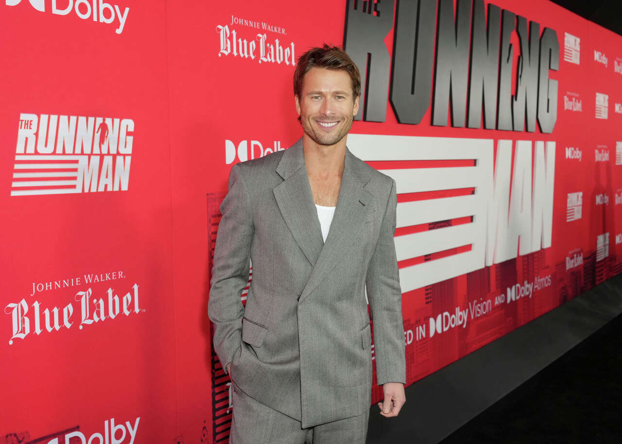 Lukas Nelson trae el legado de Willie a la nueva comedia de Glen Powell