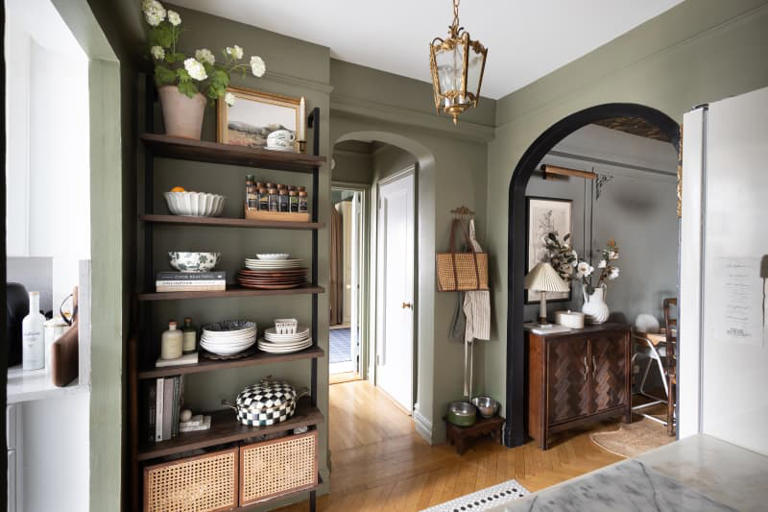 We asked 3 designers how to carry one vibe throughout your entire home ...