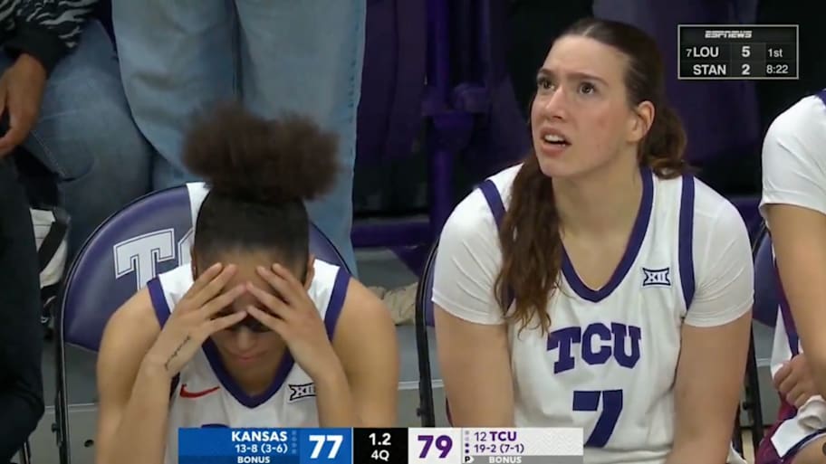 TCU-Kansas referee apologizes to confused teams and fans for 10-minute ...