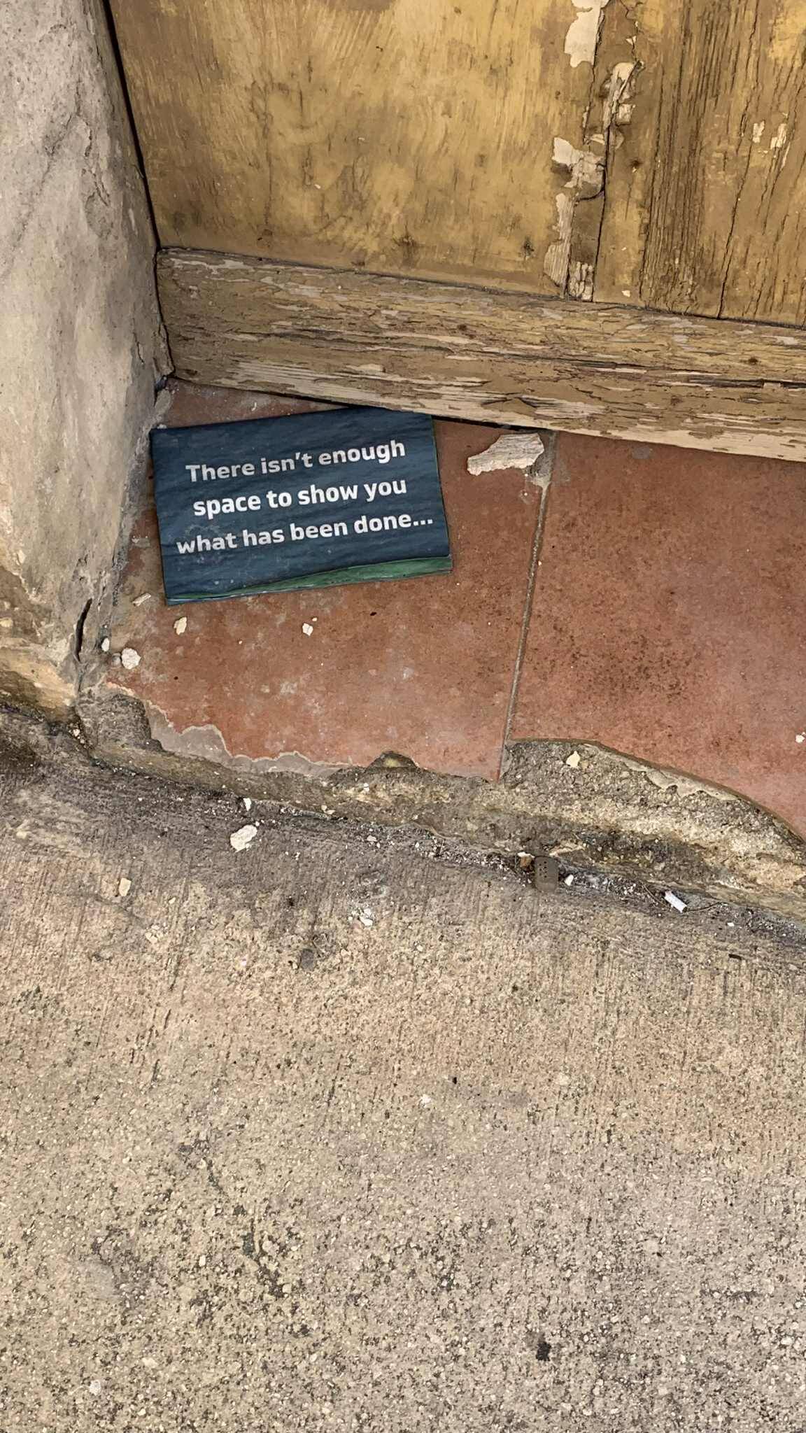 Wildly funny signs spotted in real life