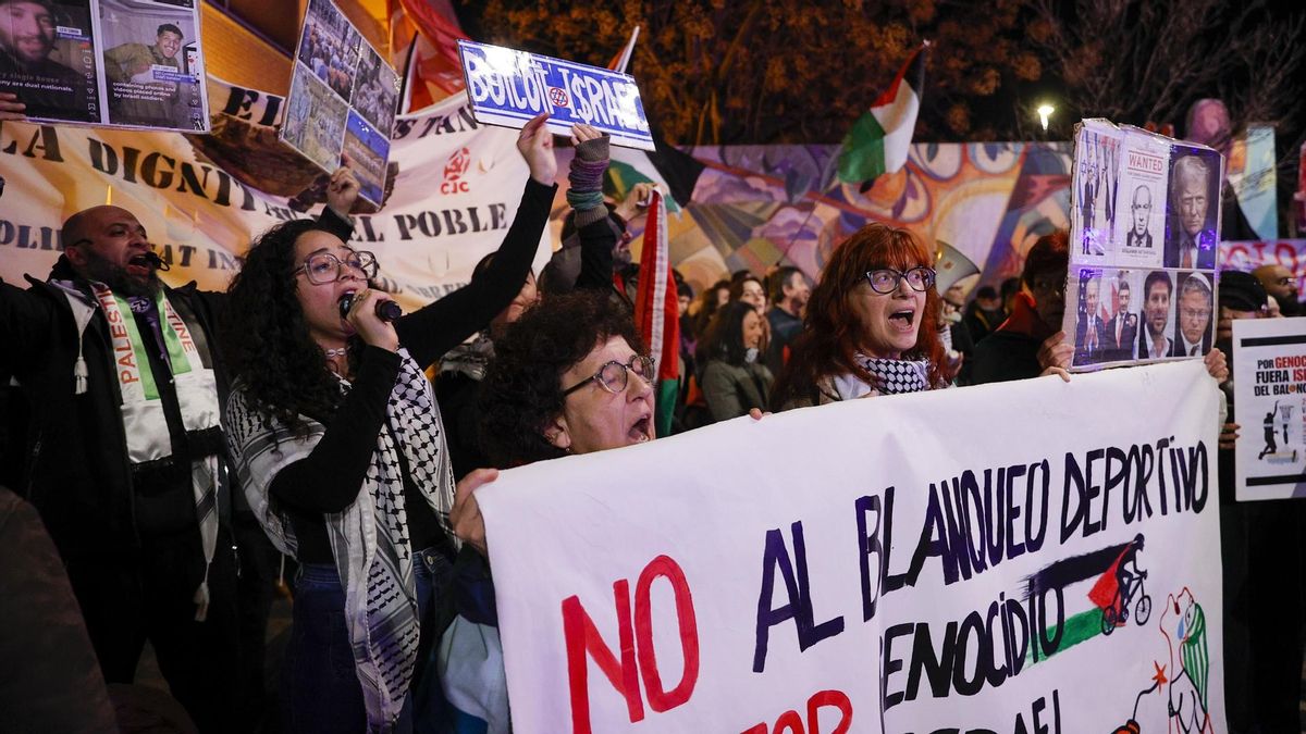Unas 150 personas piden expulsar a Israel de los torneos europeos con ...