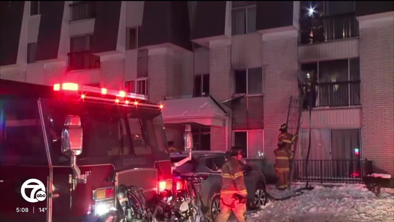 Southfield apartment fire displaces 27 residents, injures two people