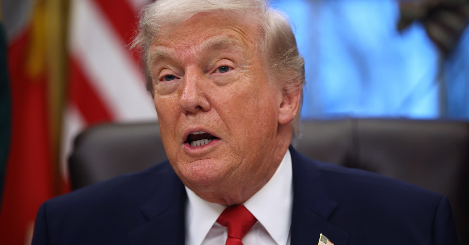 Trump backs Senate government funding deal that includes DHS extension