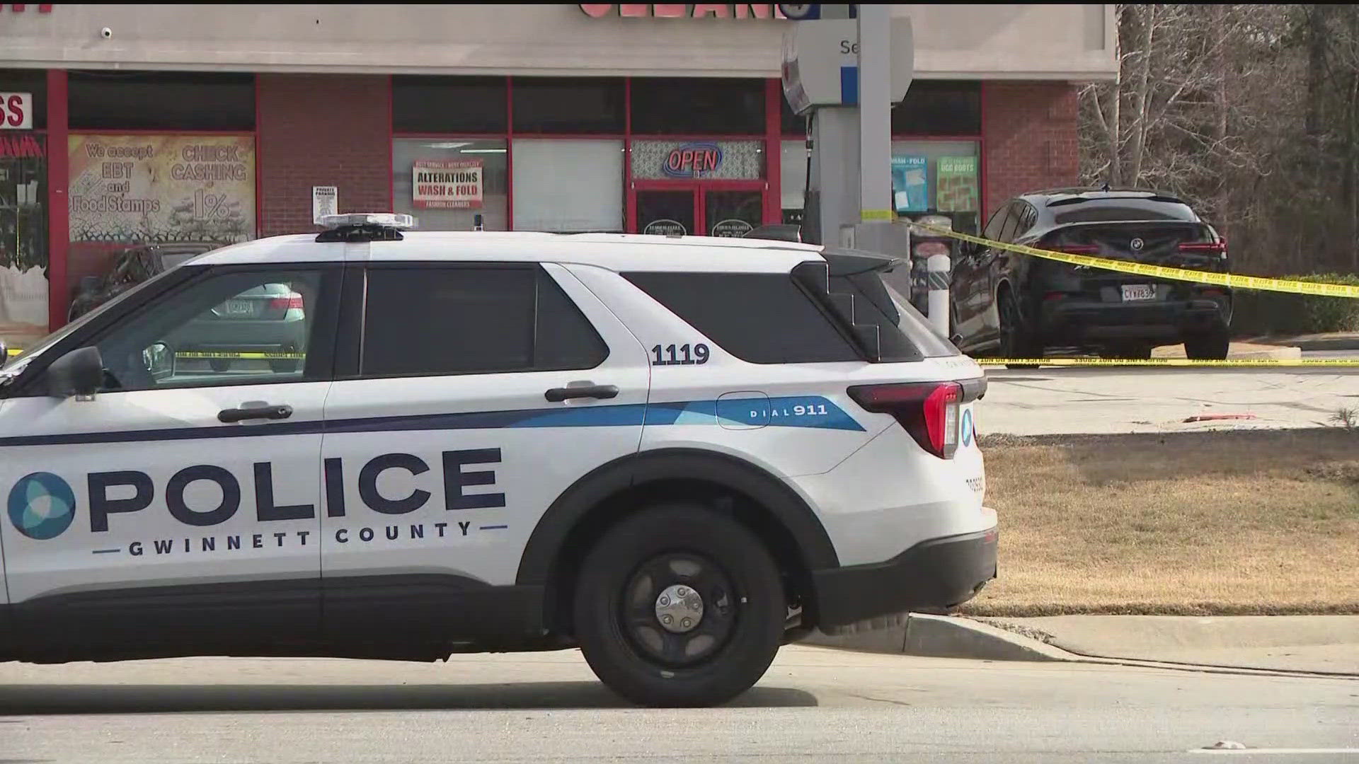 Police investigating stabbing, shooting in Gwinnett County