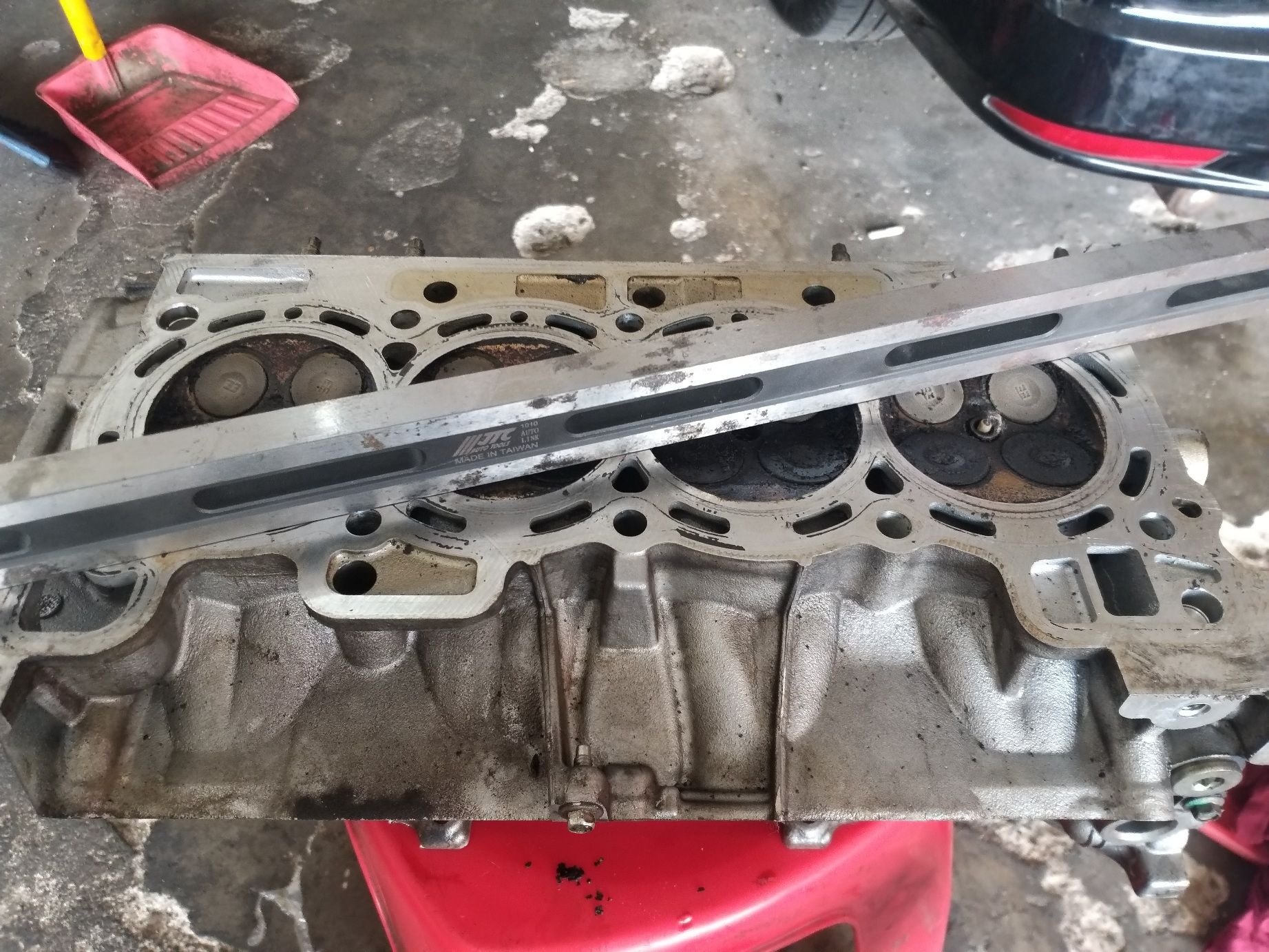 Mesin overheat bikin kepala silinder melengkung, ini penjelasannya