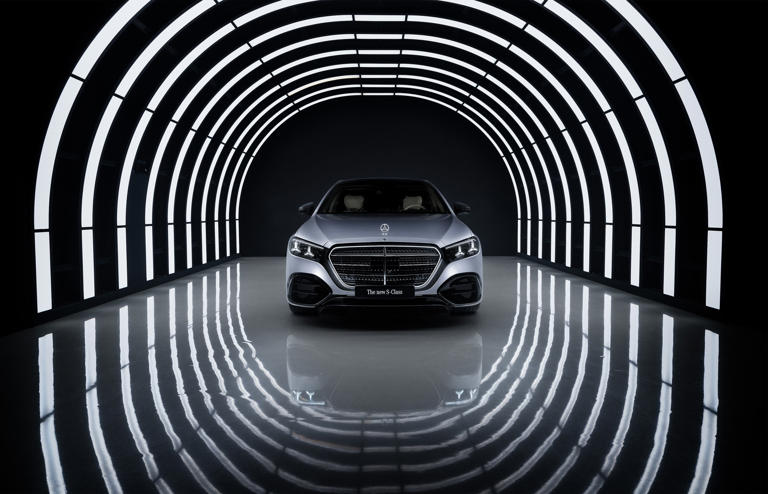Mercedes-Benz reveals revamped S-Class sedan