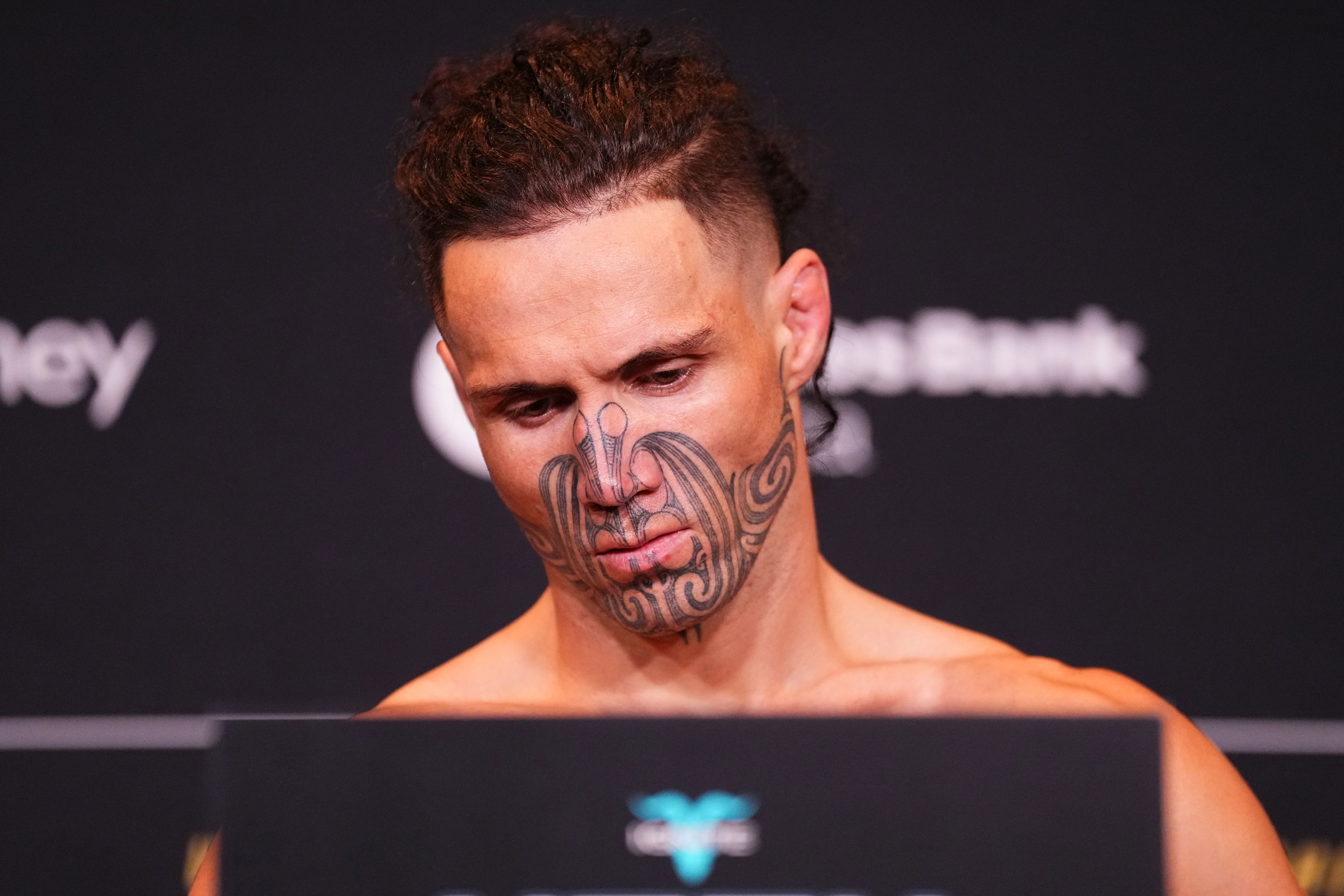 UFC 325 weigh-in results: Alexander Volkanovski, Diego Lopes locked in for rematch, 1 fight cancelled after scale controversy<br>
