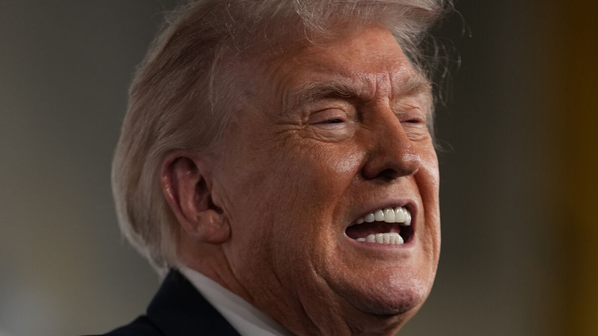 Trump threatens Canada with 50% tariff on aircraft sold in US