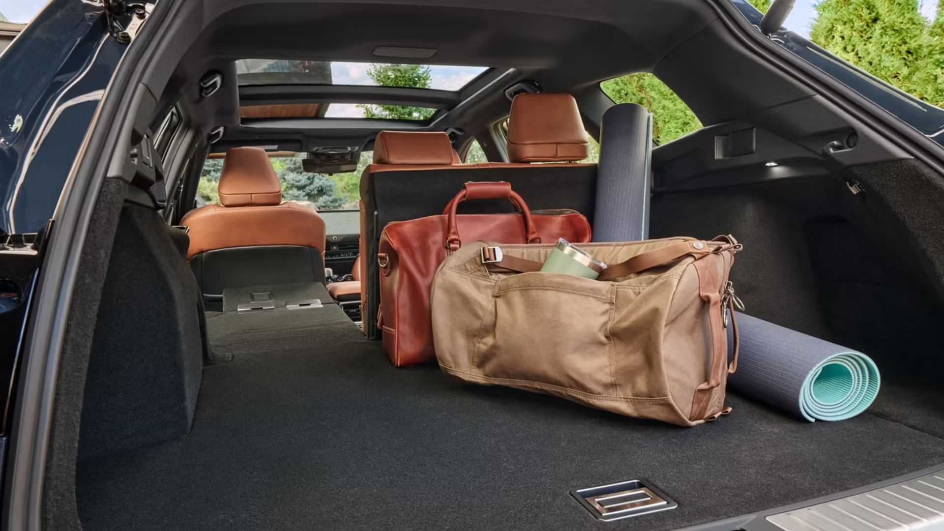2026 Toyota Crown Signia cargo