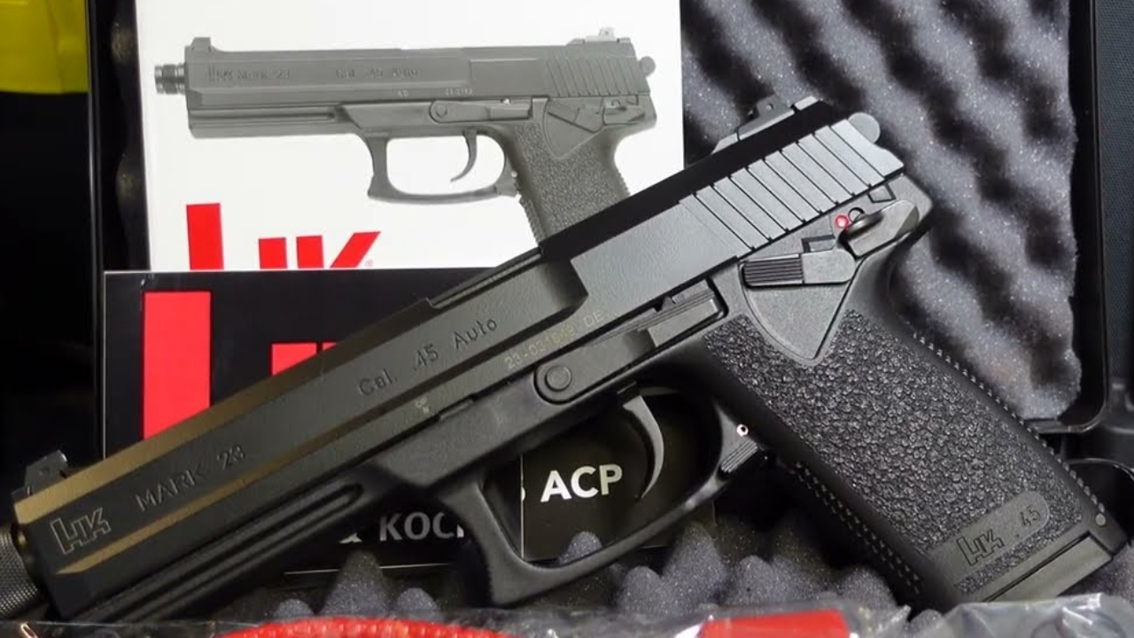 The service pistols elite units kept around for a reason